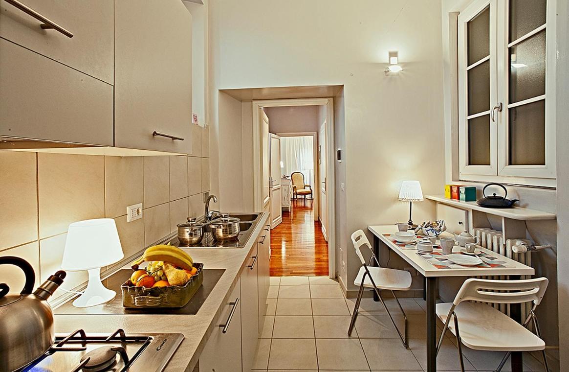 Golden Eagle Apartment ตูริน ภายนอก รูปภาพ