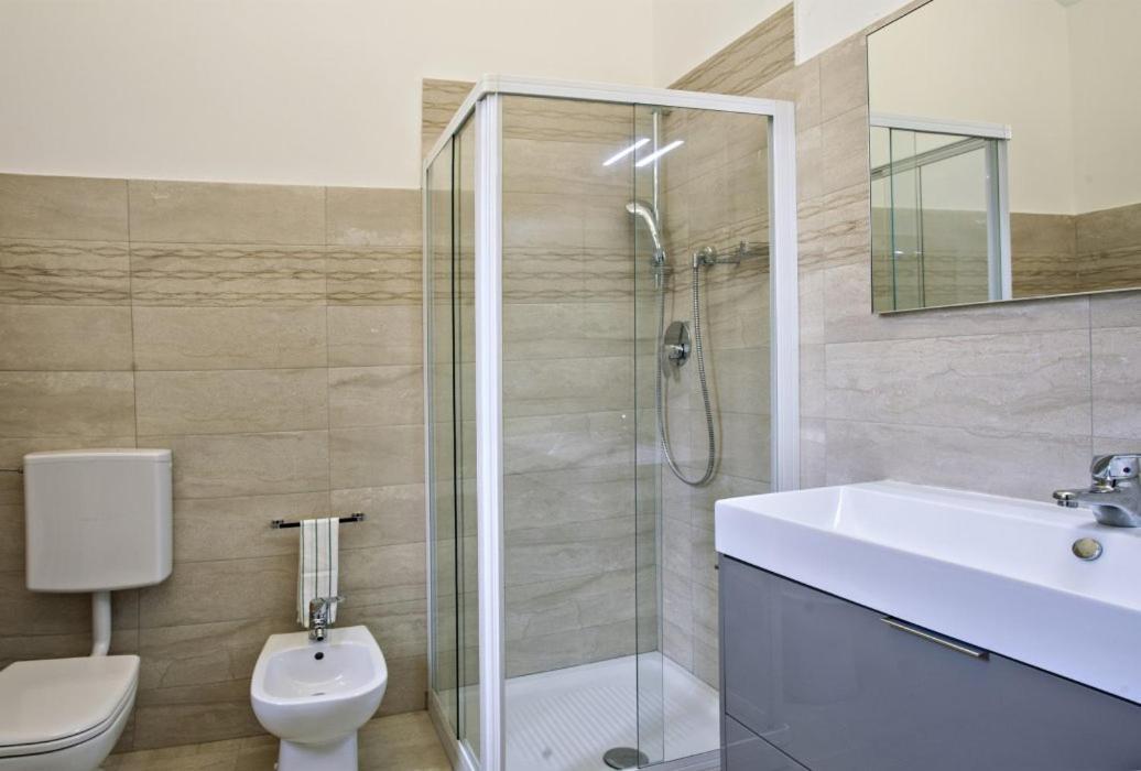 Golden Eagle Apartment ตูริน ภายนอก รูปภาพ